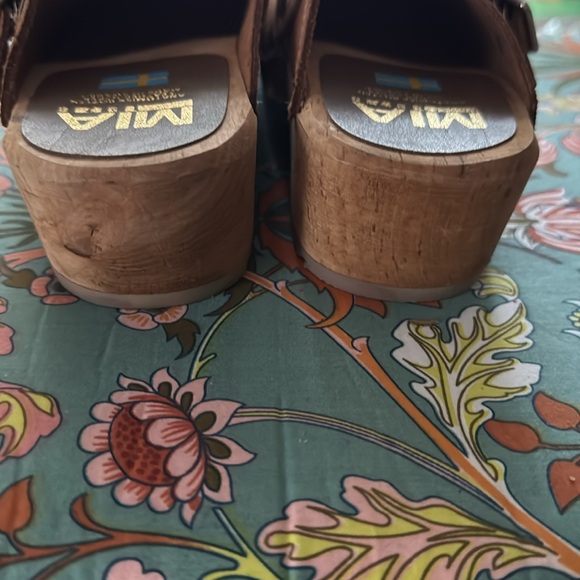 MIA 1976 brown suede clogs. Never worn size 40 - Picture 11 of 14